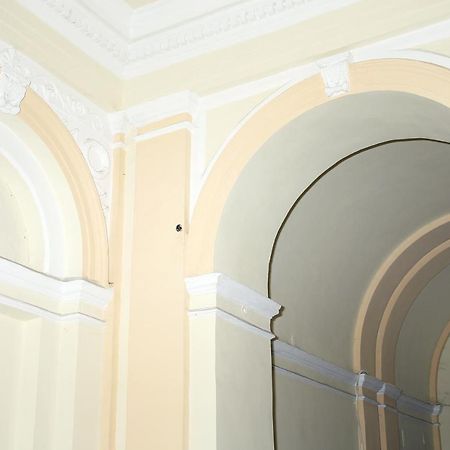 Budapest Tourist Apartments - Jozsef Koerut Room photo