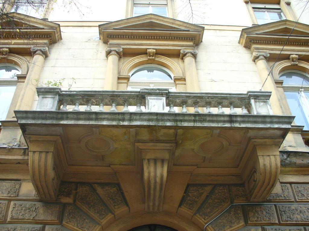 Budapest Tourist Apartments - Jozsef Koerut Exterior photo