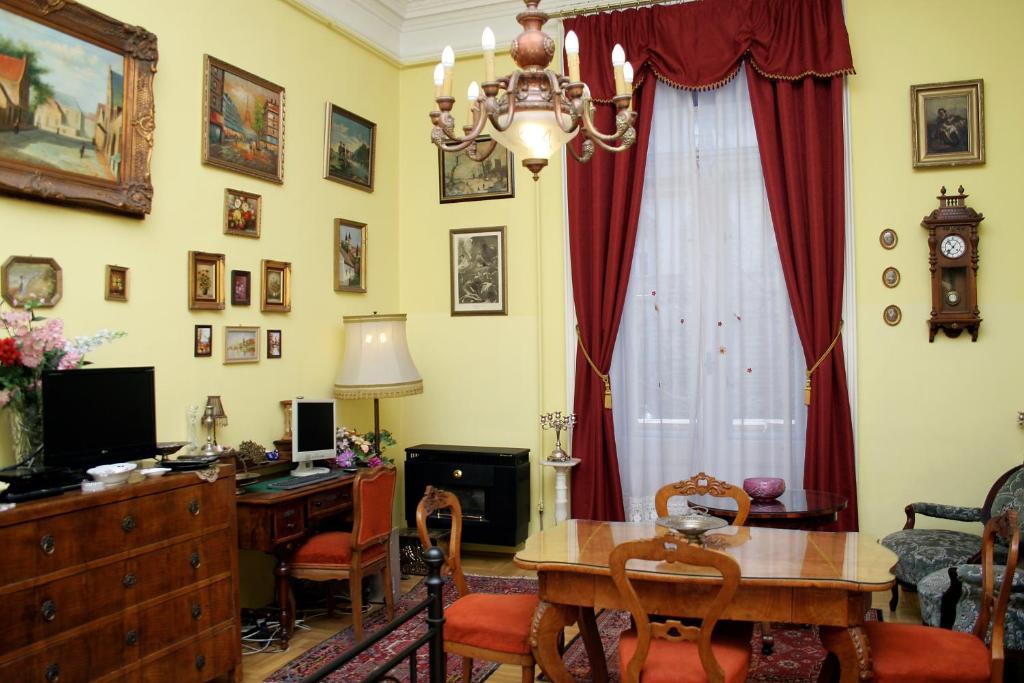 Budapest Tourist Apartments - Jozsef Koerut Room photo